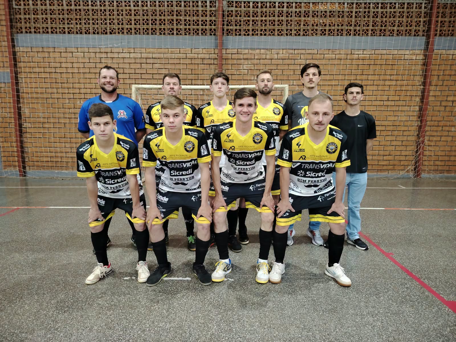 Quatro equipes estão empatadas no Comunitário de Futsal no Portão Ocoí