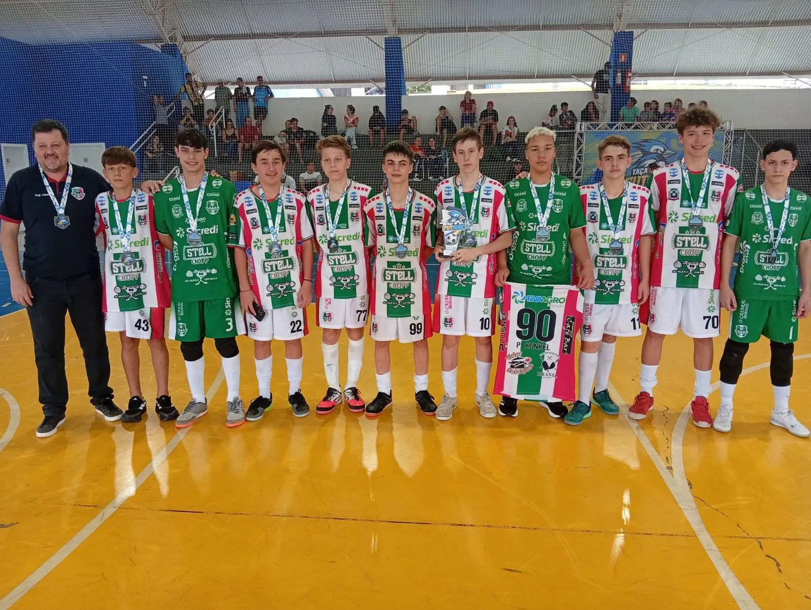 Equipe sub-15 de Missal perde nos pênaltis a decisão da Taça Fut Sesc