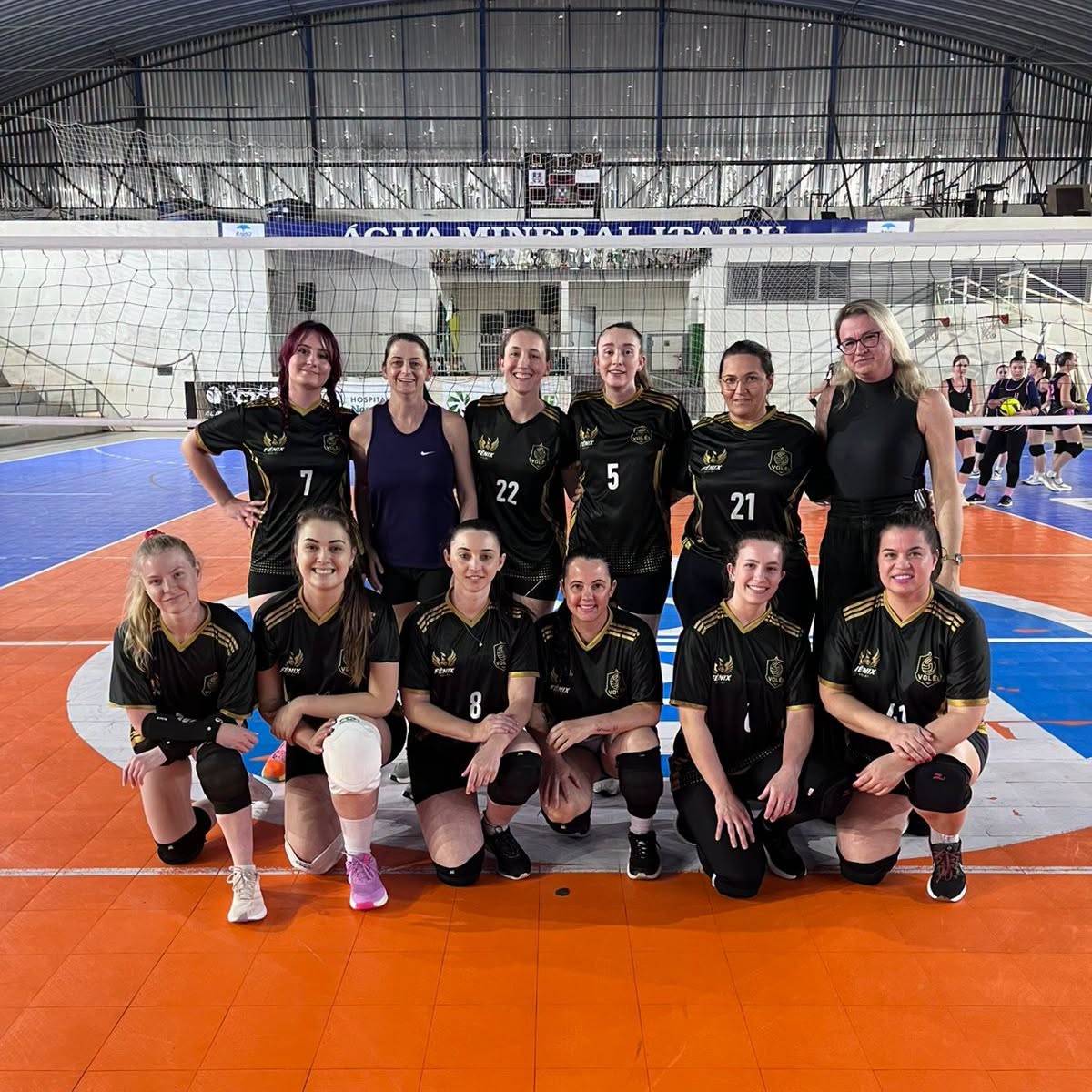 Municipal de Voleibol feminino tem 03 equipes invictas